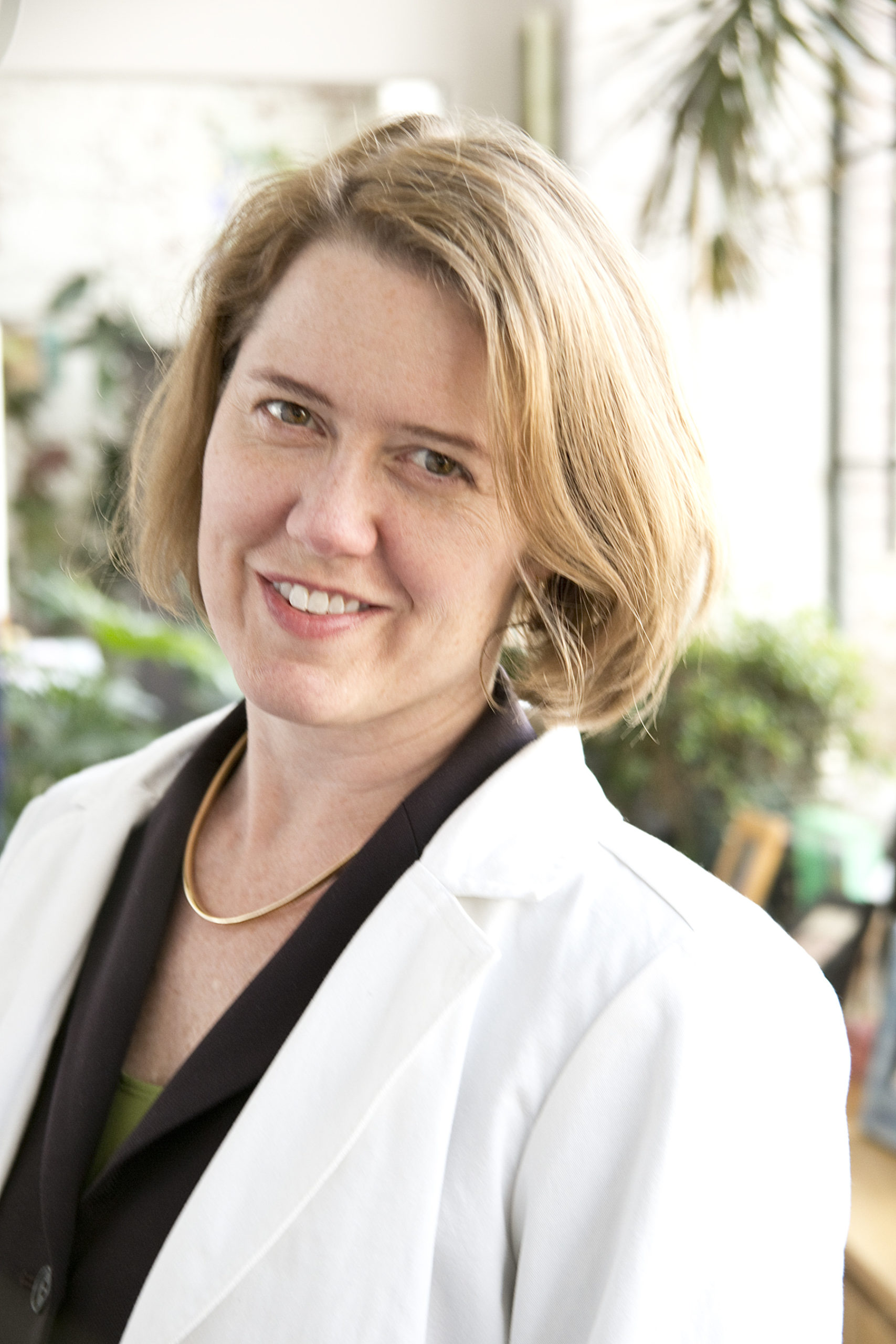 Dr Amy Baxter 01